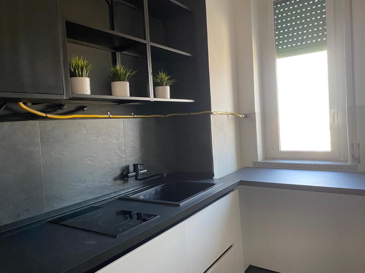 Skyline Apartman Novara Kültér fotó